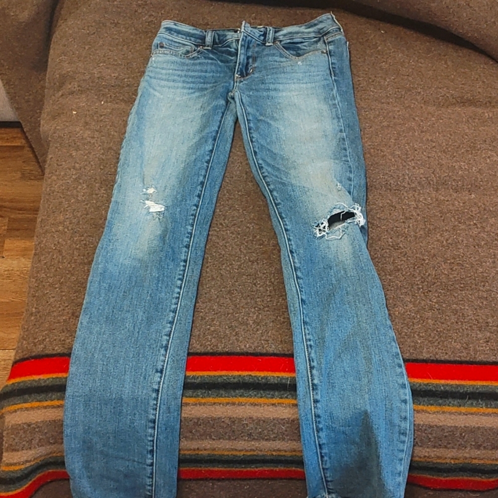 Women's/Juniors American Eagle Jeans